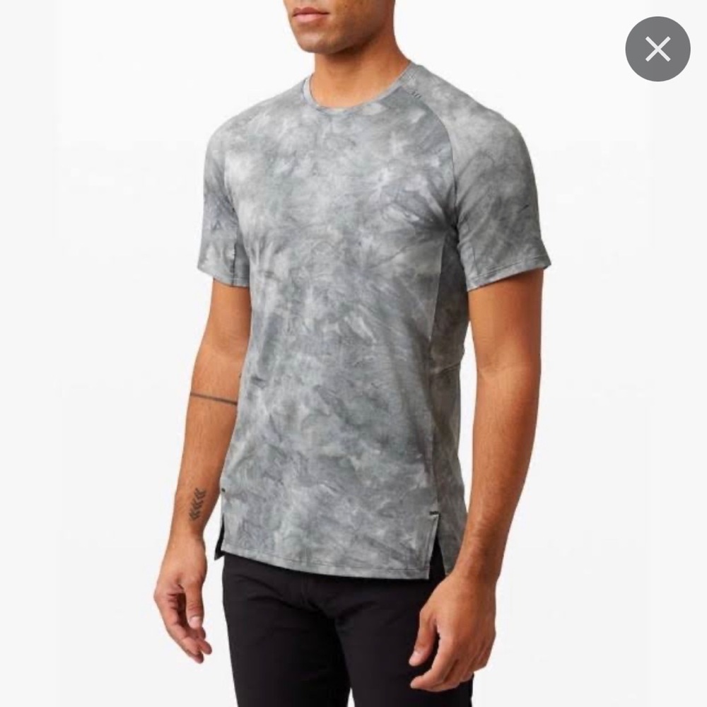 SOLD Lululemon always agile T-shirt